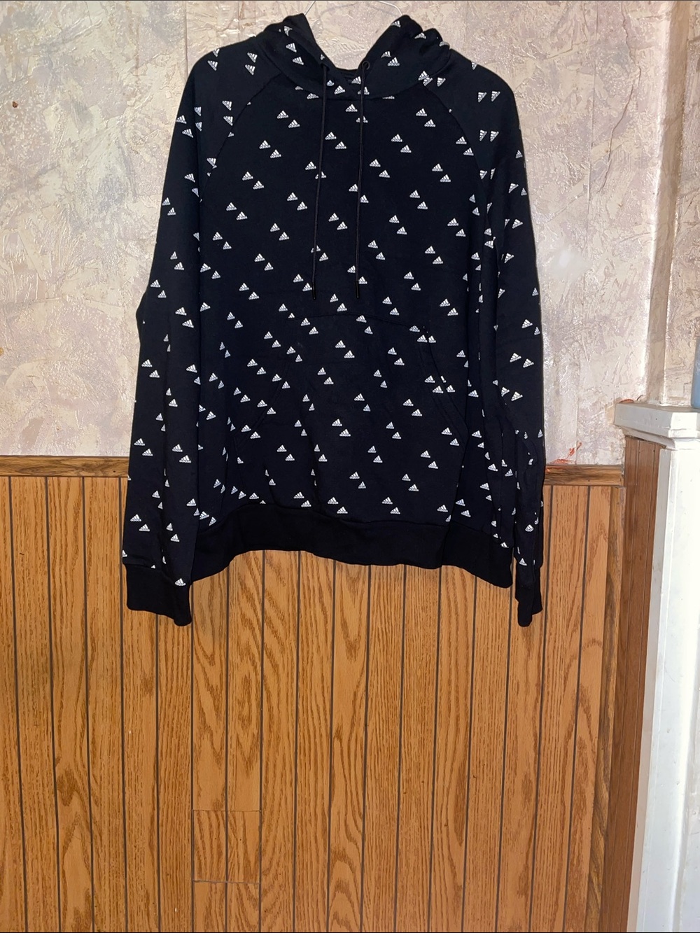 Black & white adidas monogram graphic hoodie (2X)